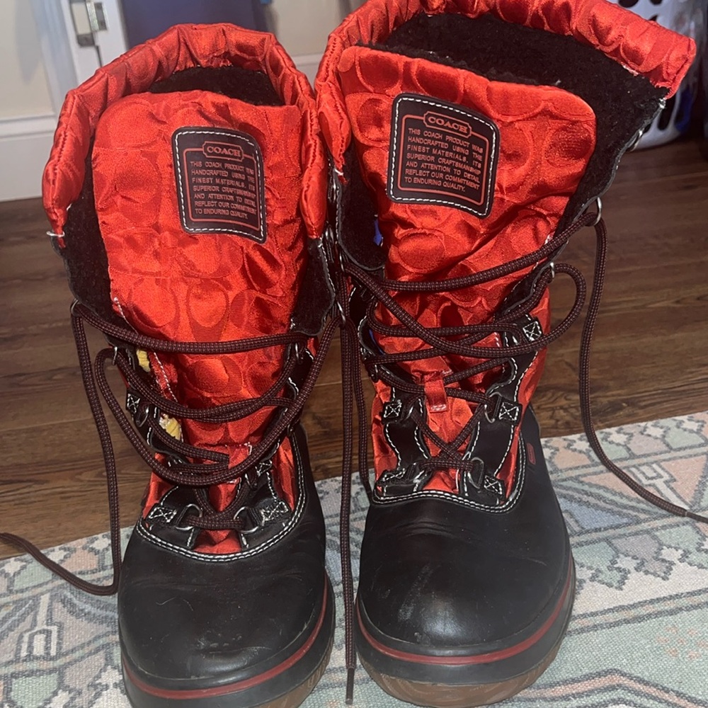 Red coach snow boots